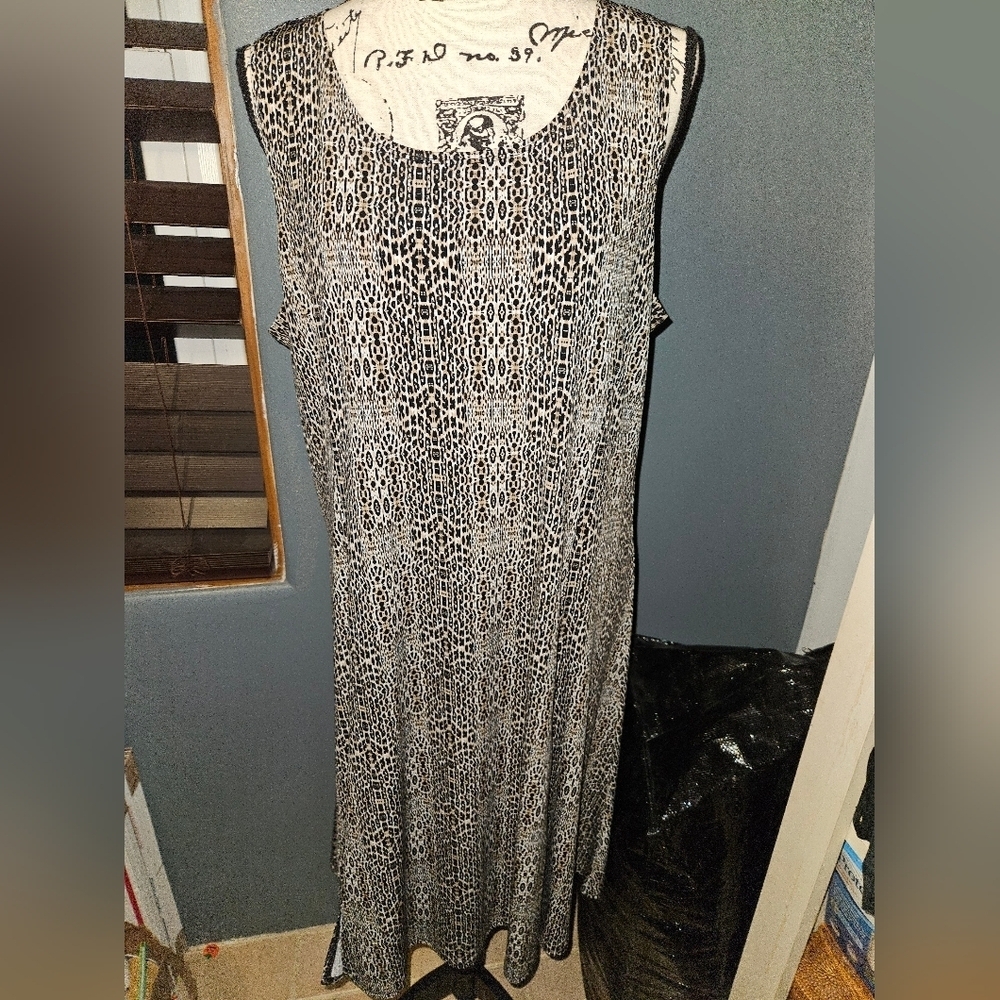 TanJay Womans Sleeveless Dress Size Xl